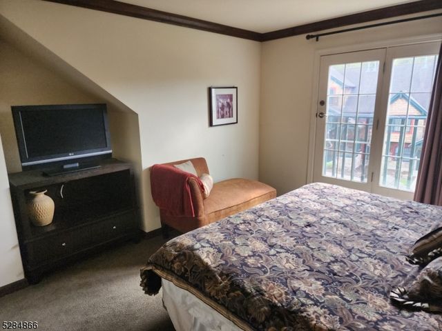 1 Pine Crescent 23, Vernon Twp., NJ 07462