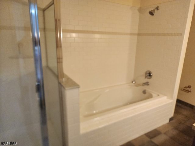 1 Pine Crescent 23, Vernon Twp., NJ 07462