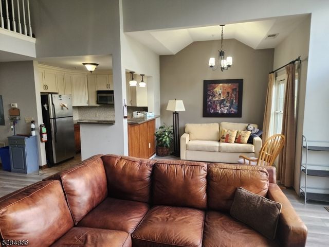 1 Pine Crescent 23, Vernon Twp., NJ 07462