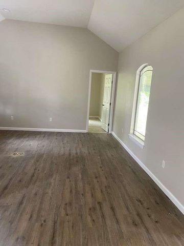 135 Brittany Lane, Cleveland, TX 77328