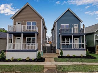 140 Seymour Street Upper, Buffalo, NY 14210