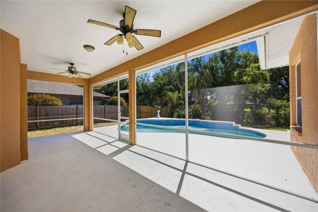 562 OAK BAY DRIVE, Osprey, FL 34229