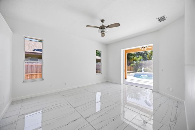 562 OAK BAY DRIVE, Osprey, FL 34229