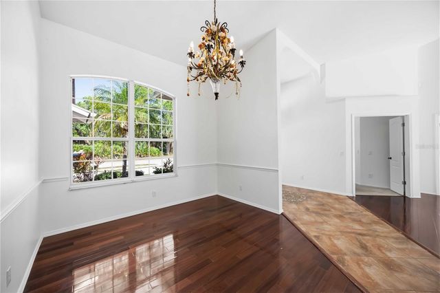 562 OAK BAY DRIVE, Osprey, FL 34229