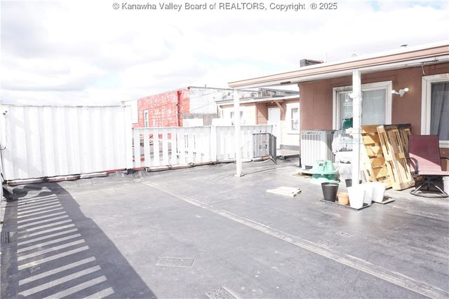 4833 MacCorkle Avenue Sw, South Charleston, WV 25309