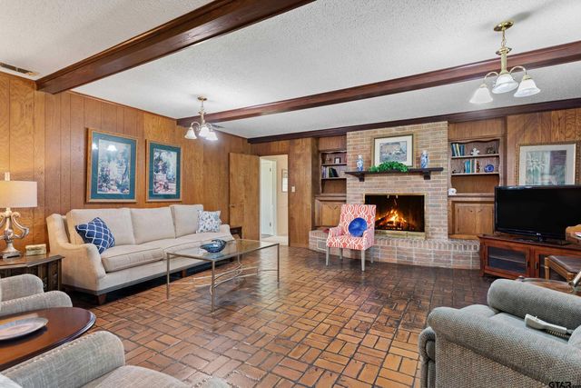 2811 Yorktown Dr., Tyler, TX 75701