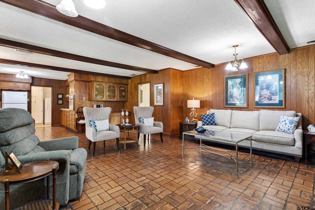 2811 Yorktown Dr., Tyler, TX 75701