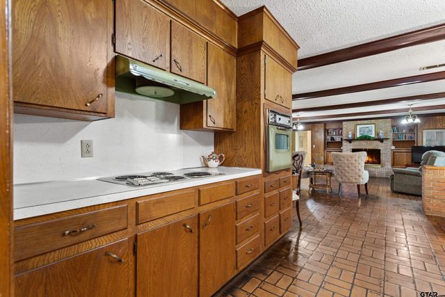 2811 Yorktown Dr., Tyler, TX 75701