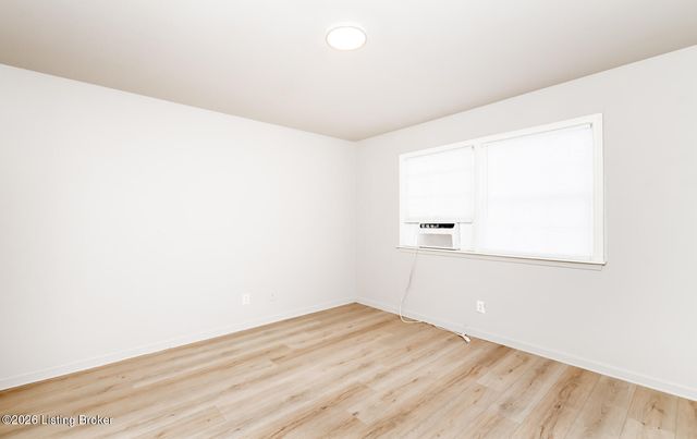 2515 Brownsboro Rd 4, Louisville, KY 40206