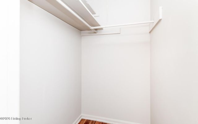 2515 Brownsboro Rd 4, Louisville, KY 40206