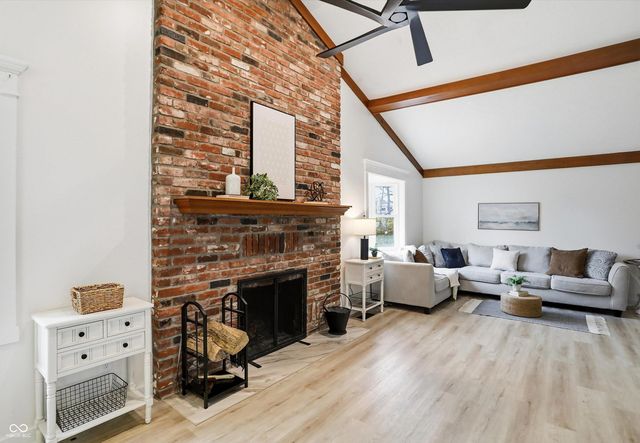 999 Shoreline Circle, Cicero, IN 46034