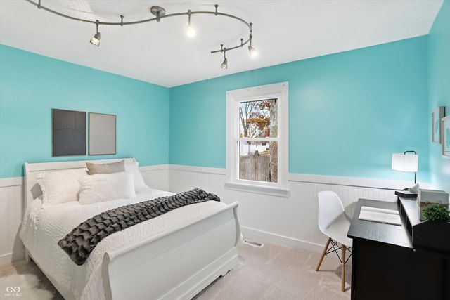 999 Shoreline Circle, Cicero, IN 46034