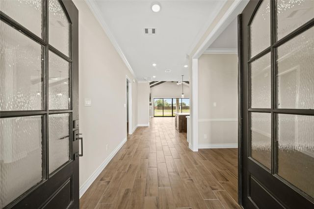 13011 Willow Drive, Needville, TX 77461