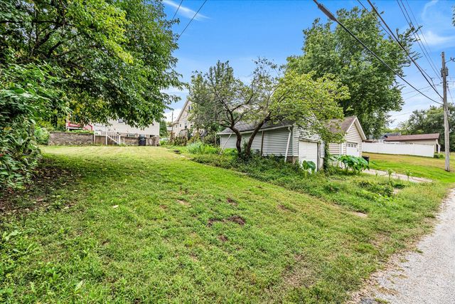 3138 12th Street, Rock Island, IL 61201