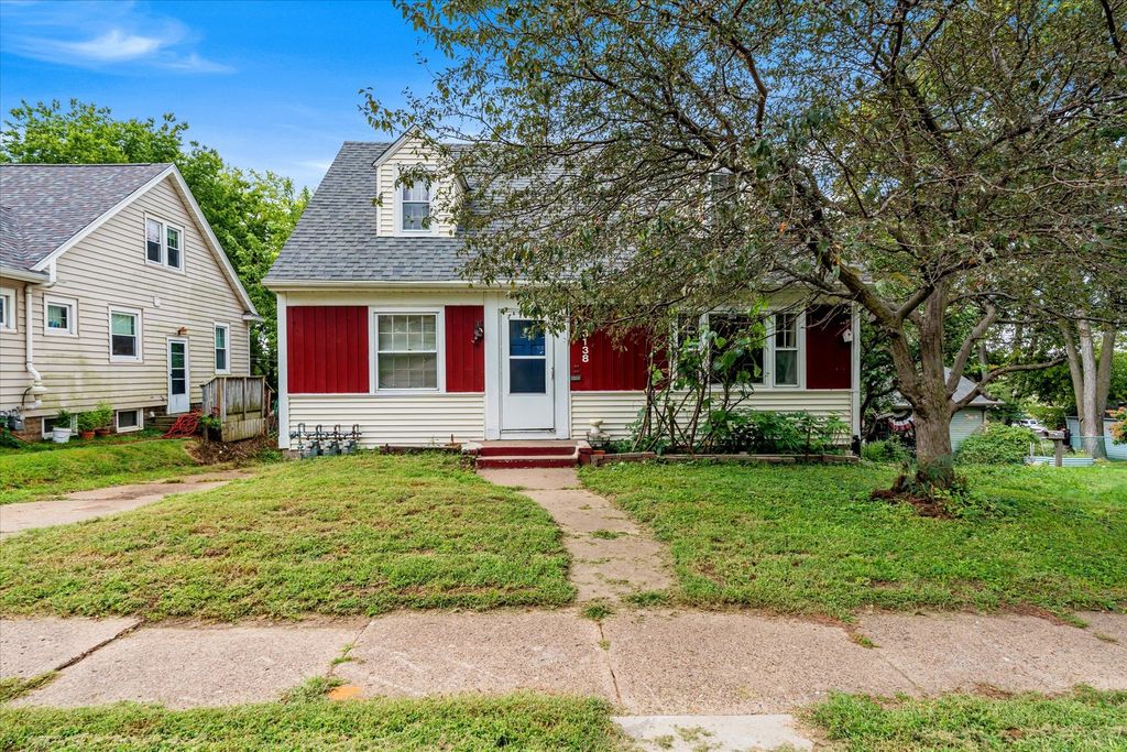 3138 12th Street, Rock Island, IL 61201
