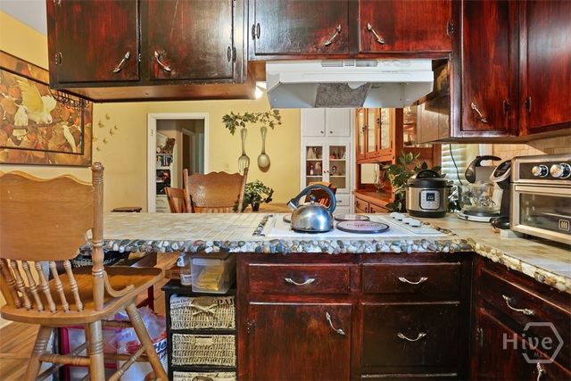 113 Chatham Villa Drive, Savannah, GA 31408