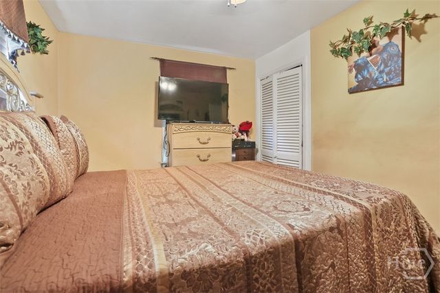 113 Chatham Villa Drive, Savannah, GA 31408