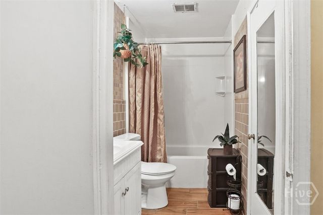 113 Chatham Villa Drive, Savannah, GA 31408