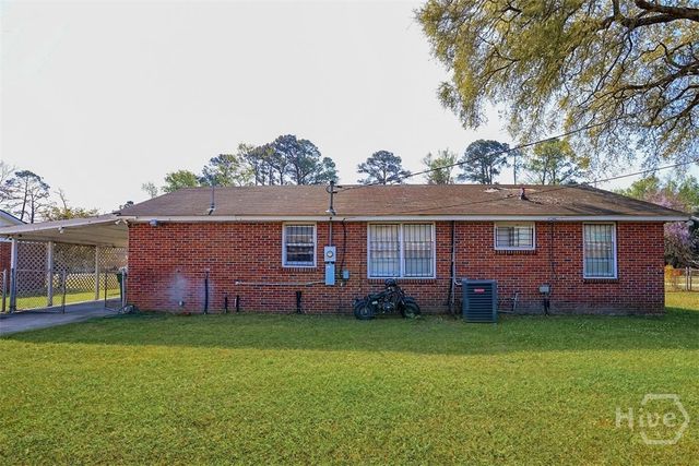 113 Chatham Villa Drive, Savannah, GA 31408
