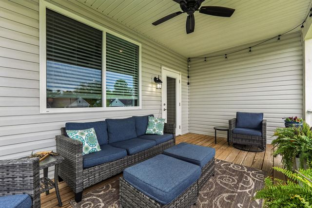 2201 Ridgeline Drive, Hebron, KY 41048