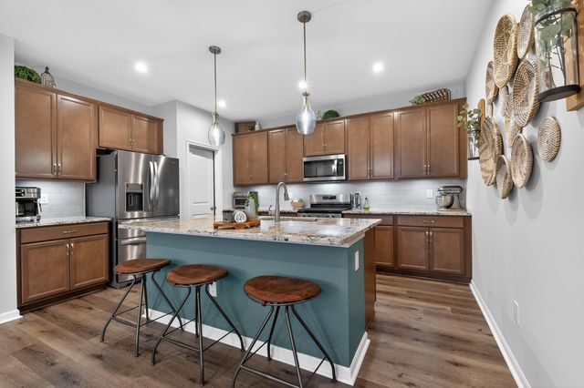 2201 Ridgeline Drive, Hebron, KY 41048