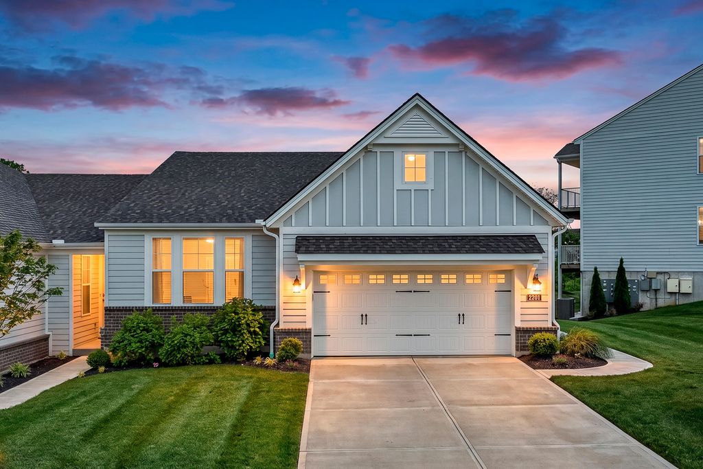2201 Ridgeline Drive, Hebron, KY 41048