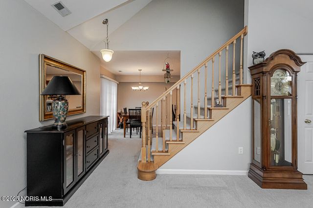 5755 Crossbrooke Lane, Waterville, OH 43566