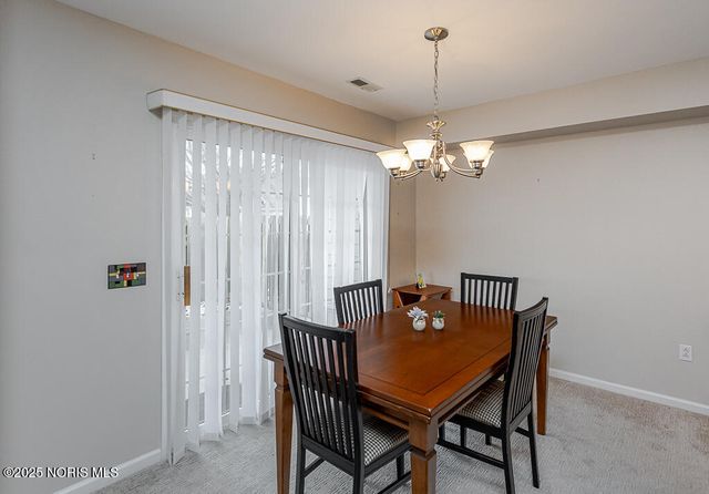 5755 Crossbrooke Lane, Waterville, OH 43566