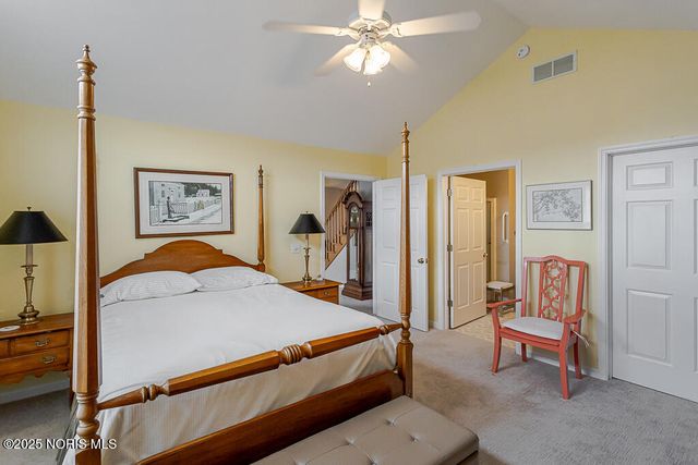 5755 Crossbrooke Lane, Waterville, OH 43566