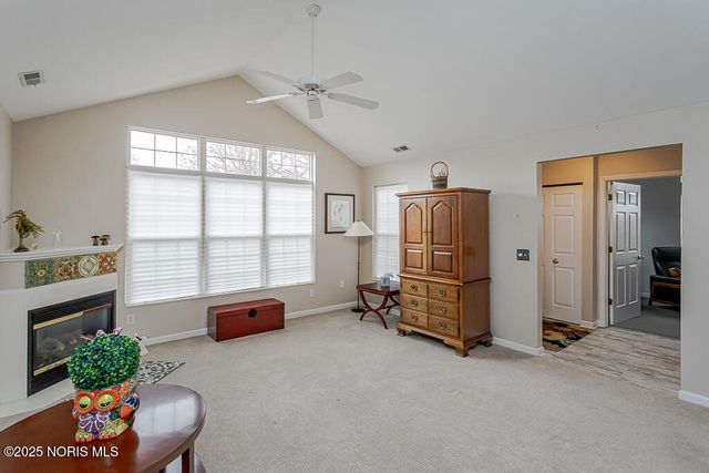 5755 Crossbrooke Lane, Waterville, OH 43566