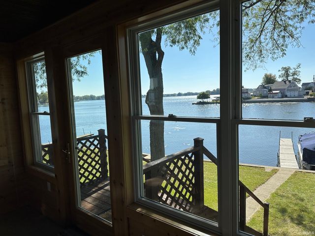 2215 E State Rd 14 Highway, Rochester, IN 46975