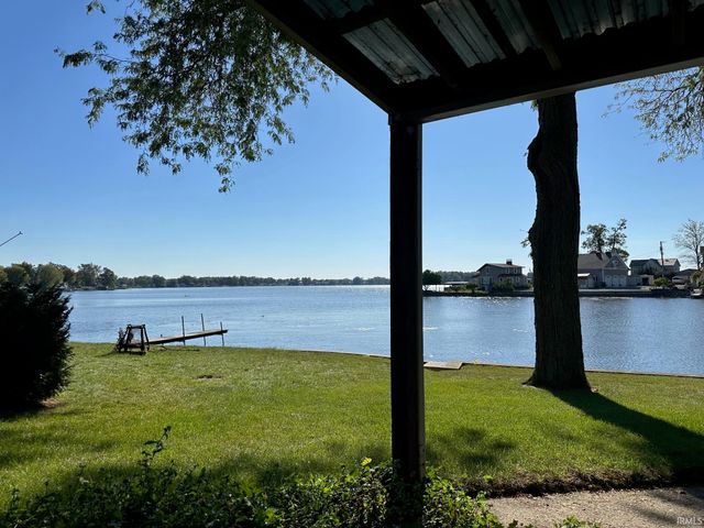 2215 E State Rd 14 Highway, Rochester, IN 46975