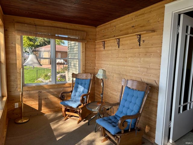 2215 E State Rd 14 Highway, Rochester, IN 46975