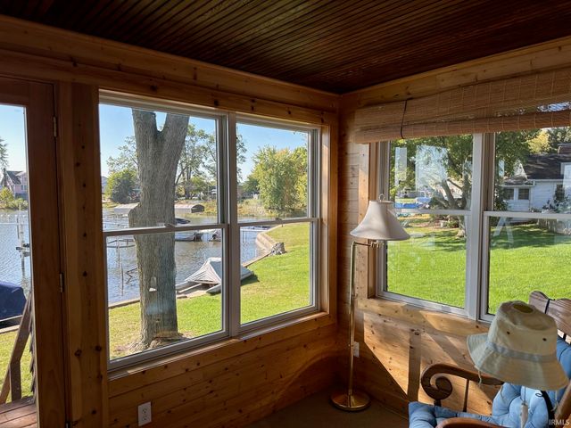 2215 E State Rd 14 Highway, Rochester, IN 46975