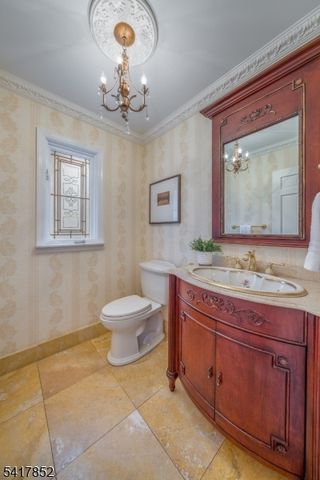 71 Dale Dr, Summit City, NJ 07901