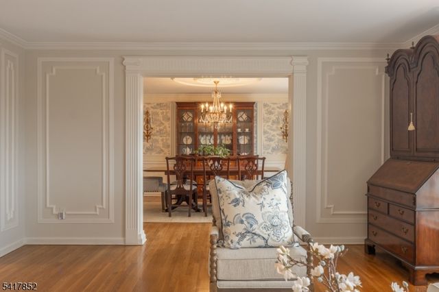 71 Dale Dr, Summit City, NJ 07901