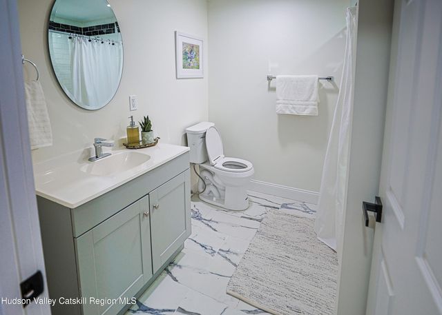 12 Eddy Street, Saugerties, NY 12477