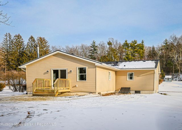 12 Eddy Street, Saugerties, NY 12477