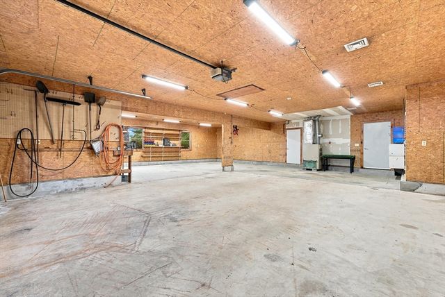 291 Pochassic Road, Westfield, MA 01085