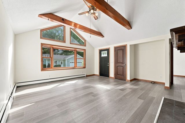 291 Pochassic Road, Westfield, MA 01085