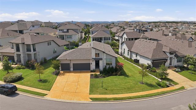 414 Sitlington LN, Lakeway, TX 78738