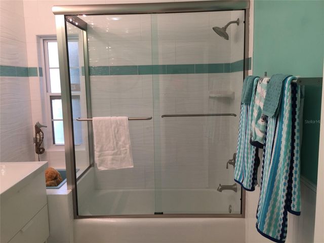 7429 BROUGHTON STREET, Sarasota, FL 34243