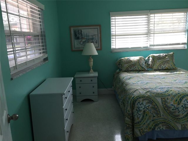 7429 BROUGHTON STREET, Sarasota, FL 34243