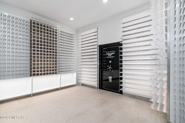 3569 E Secret Canyon Place, Tucson, AZ 85718