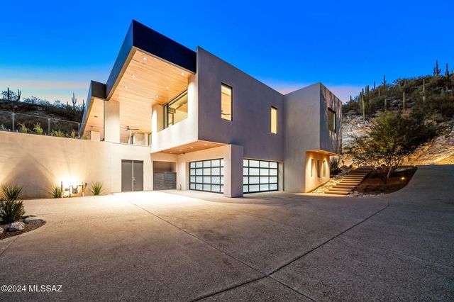 3569 E Secret Canyon Place, Tucson, AZ 85718