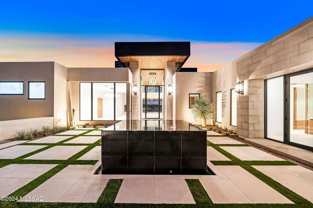 3569 E Secret Canyon Place, Tucson, AZ 85718