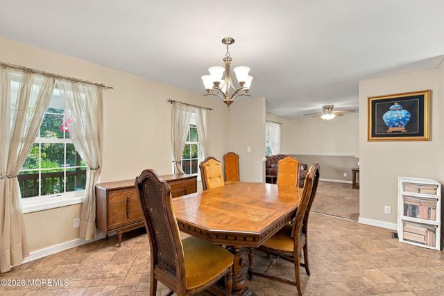 1513 Oakdale Street, Toms River, NJ 08757