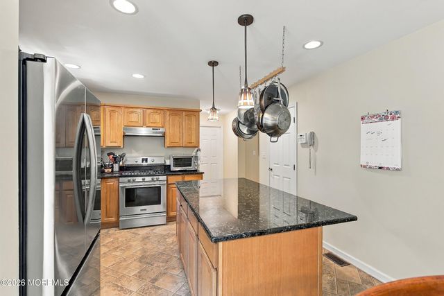 1513 Oakdale Street, Toms River, NJ 08757