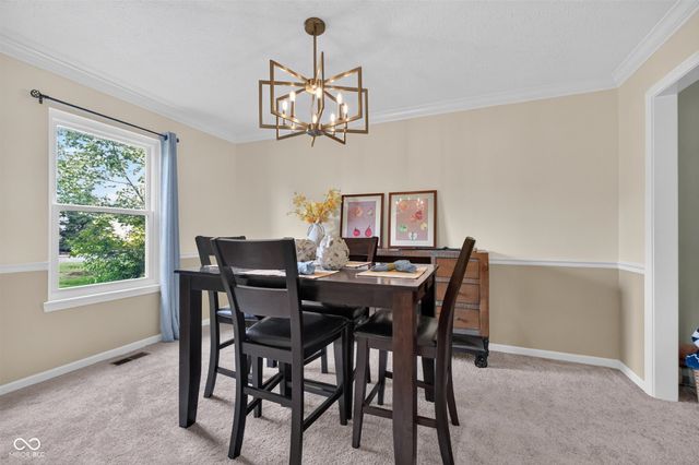 6538 Stafford Trace, Zionsville, IN 46077
