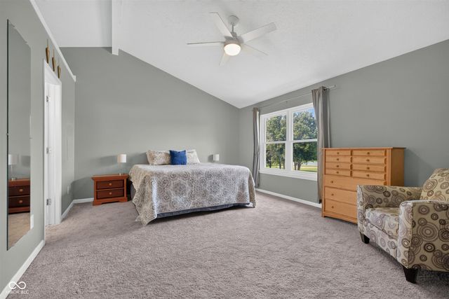 6538 Stafford Trace, Zionsville, IN 46077